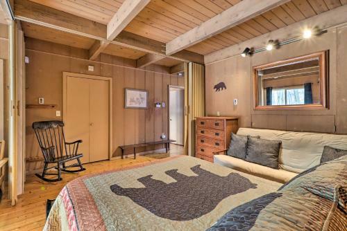 Lakefront East Stroudsburg Cottage With Views!