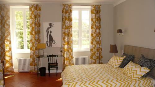 Hostal Ch�teau de La Bousquetarie