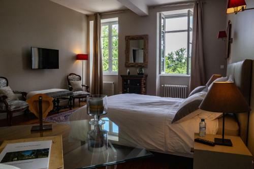Hostal Ch�teau de La Bousquetarie