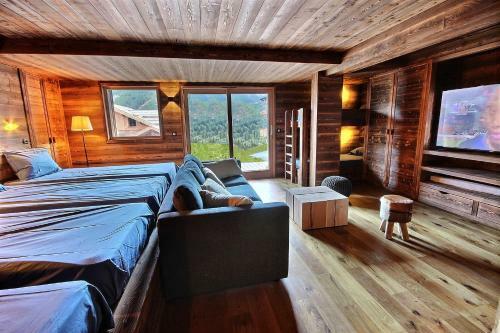 Chalet Luxe Serrechevalierholidays Piscine Et Spa