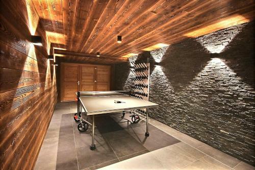 Chalet Luxe Serrechevalierholidays Piscine Et Spa