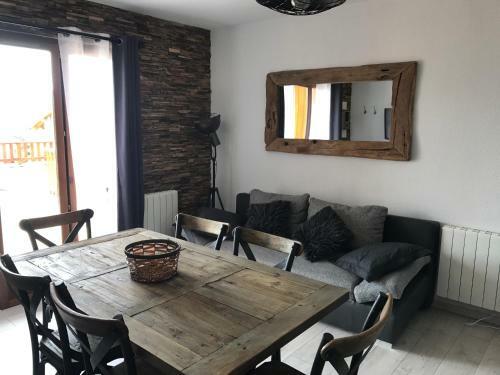 Apartamento T3 Les Angles Enti�rement R�nov�