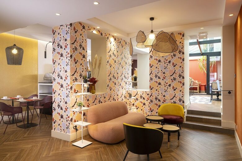 Hotel Elysees 8