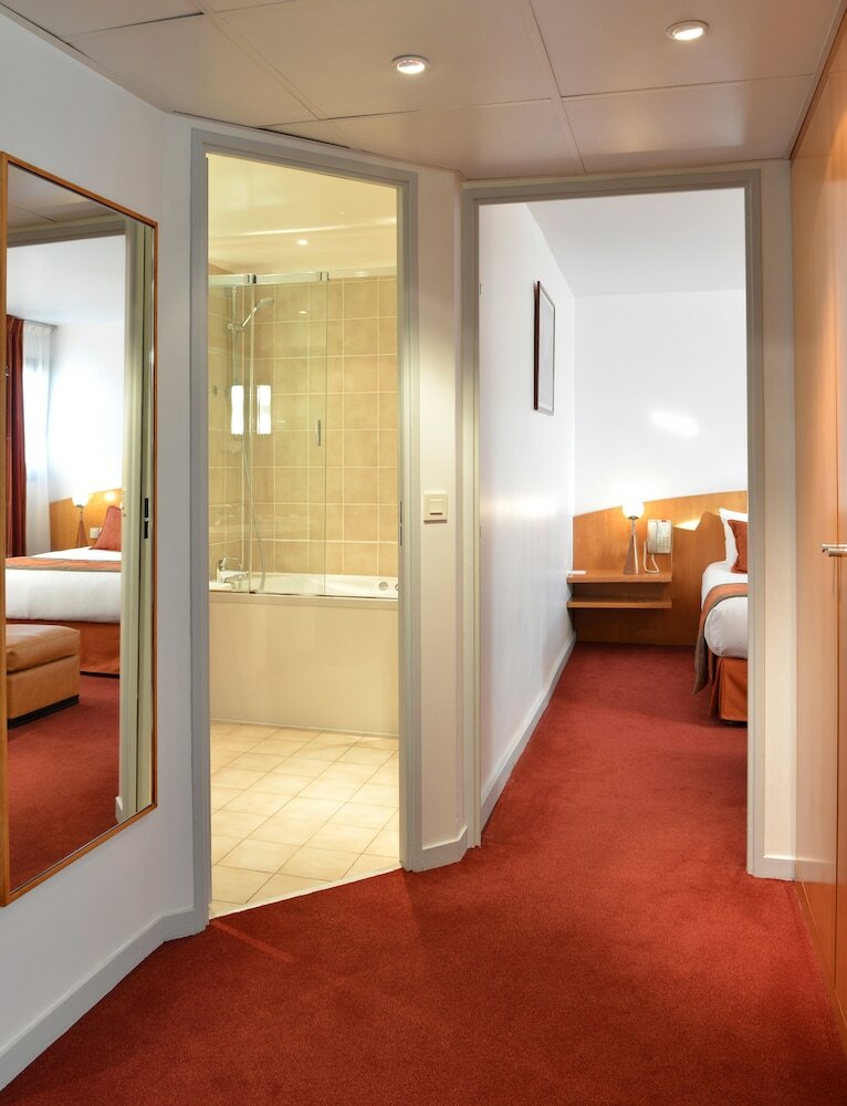 Hotel Opera Cadet