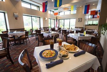 Crowne Plaza Hotel Philadelphia - Bucks County