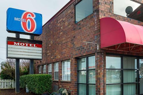 Motel Canby Country Inn