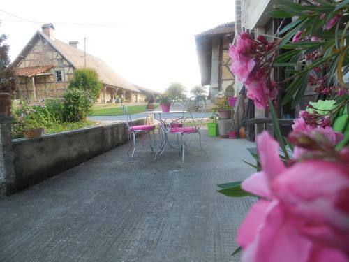 Bed & Breakfast Chambre D?h�tes La Jument Grise