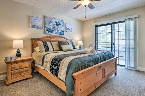 Apartamento Poconos Condo With Pool - On Big Boulder Lake!