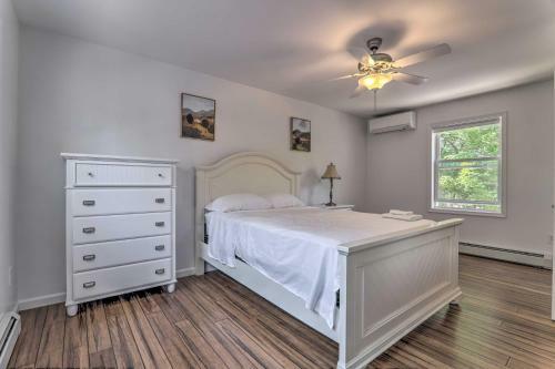 Long Pond Home With Hot Tub, Game Room, Fire Pit!