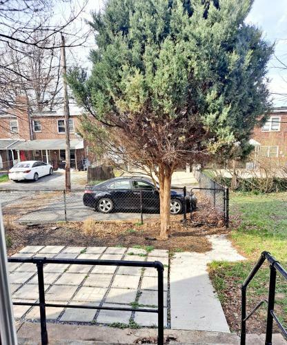 Villa Luxe On Walnut**king Size Bed**w/off St.parking**