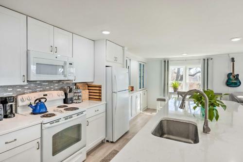 Stunning New Hope Home On 8 Acres With Trails!