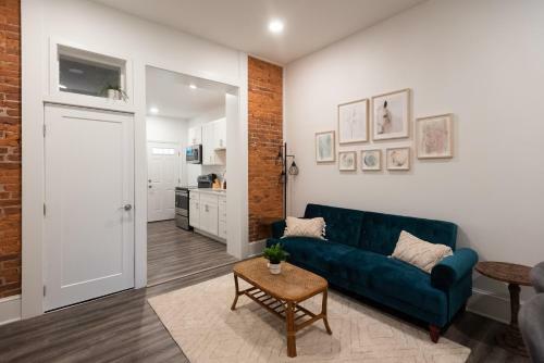 Apartamento Oasis And Modern Getaway, 5-star Location, Queen Bed, Parking