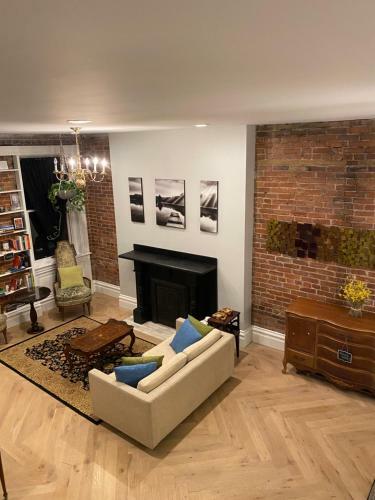 Beautiful Northside Victorian - Walking Distance From Stadiums