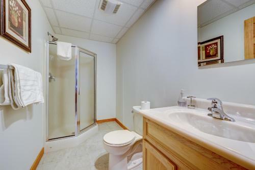 Huge Cabin 3min To Camelback + Pool, Grill & Deck