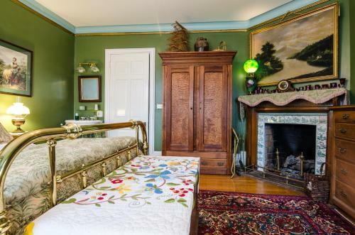The Gables Bed And Breakfast Philadelphia