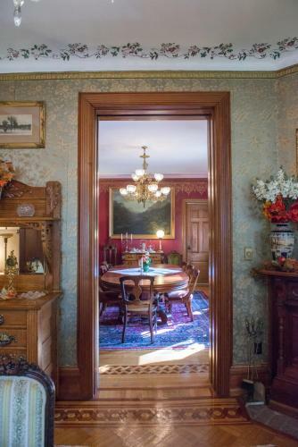 The Gables Bed And Breakfast Philadelphia