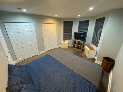 Cozy Chic Apartments