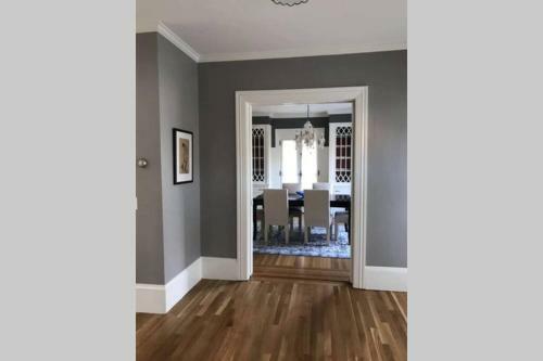 Blackstone Blvd Mansion House For Rent