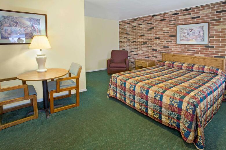 Motel Knights Inn Mt. Gilead