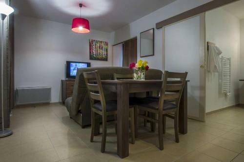 Aparthotel Vacanc�ole - R�sidence Le Clos Du Rocher