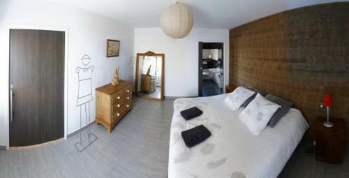 G�te Noir Lapin