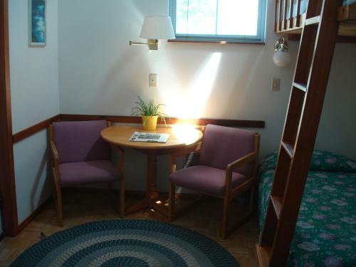 The Dublin House Motel