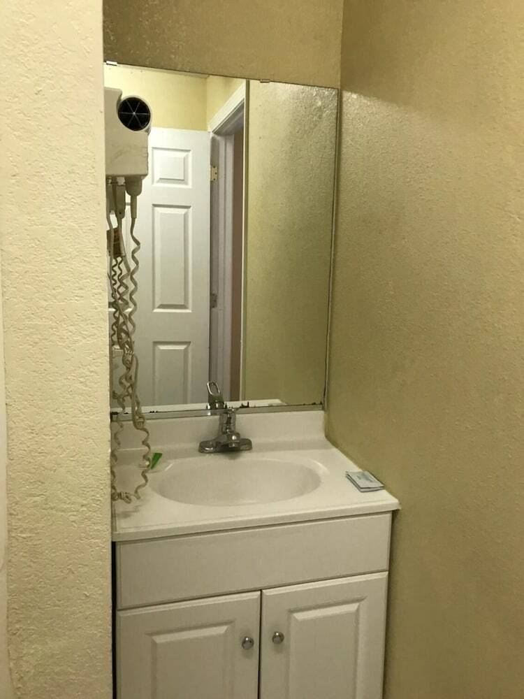 Motel Budget Inn Madill