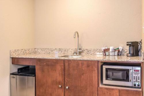 Hotel Comfort Inn Miami Valley Centre Mall