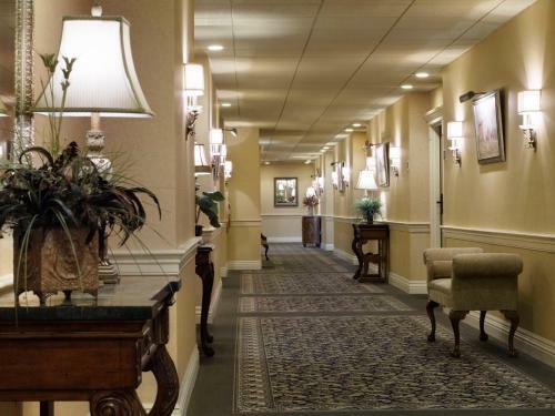 Hotel Amish View Inn & Suites