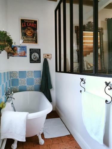 Bed & Breakfast Quatre Chats Sous Un Pin