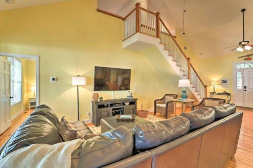 Lakefront Retreat With Game Room And Private Dock