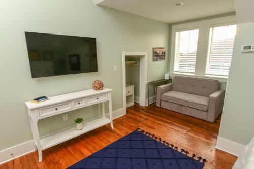 Posada 607 Bay Luxurious Guest Rooms
