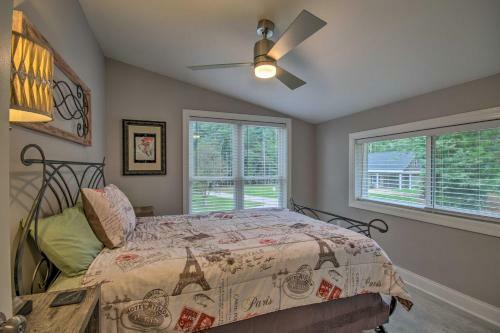 Waterfront Greenwood Getaway With Deck And Grill!