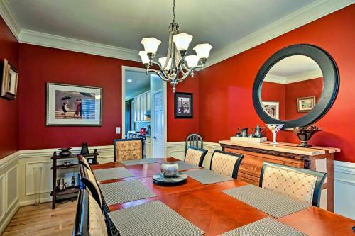 Greer House With Deck, Game Room And Home Gym!