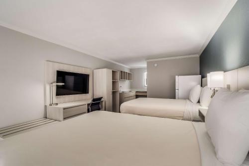 Hotel Mainstay Suites Florence