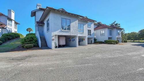 Villa Cherry Blossom Retreat By Peace Vacations