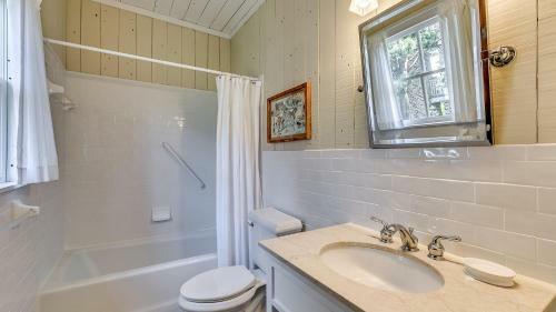 Kitchens Creek By Peace Vacations