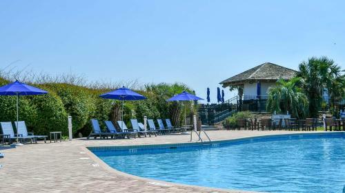 Beach Retreat By Peace Vacations