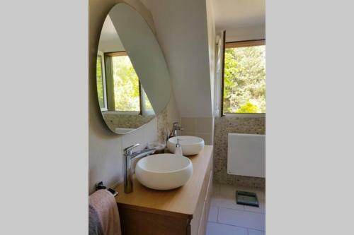 Villa La S�r�nit� Dans Un Cocon de Verdure