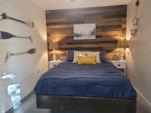 Lakeshore Cottage On Lake Lanier