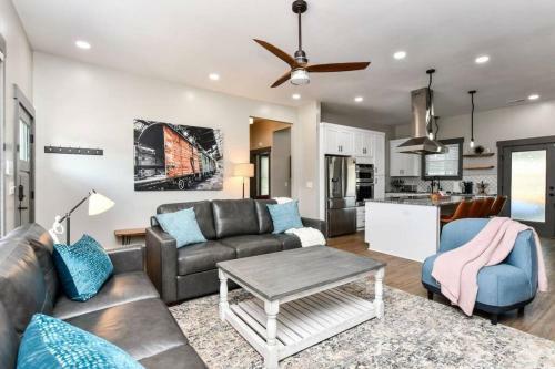 The Luxury Mill 5 Minutes To Downtown Gvl