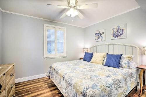 Beachy Isle Of Palms Home, 1 Block To Coast!