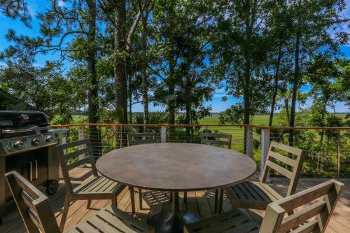 Marsh Pointe