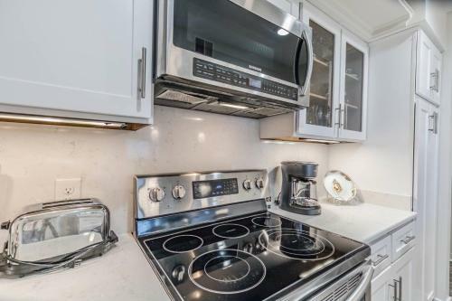 Harbor Island L203