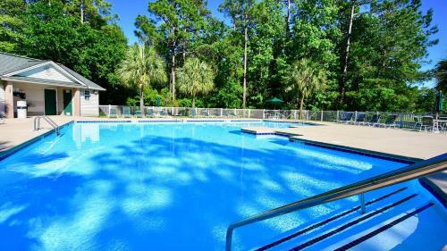 True Blue 2br By Peace Vacations