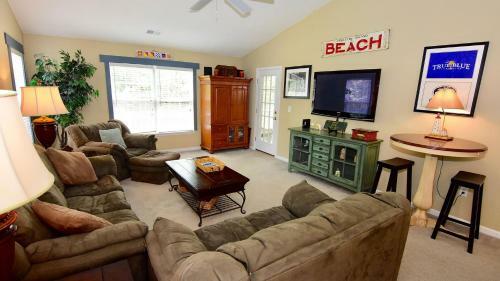 True Blue 2br By Peace Vacations