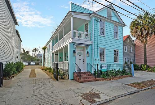 The Dunes On Coming Chic 8bd Luxury Duplex 2 Blocks From King Street