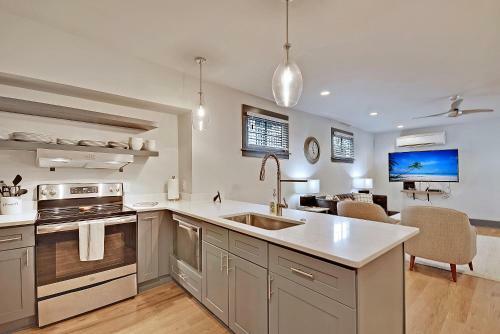 The Dunes On Coming Chic 8bd Luxury Duplex 2 Blocks From King Street