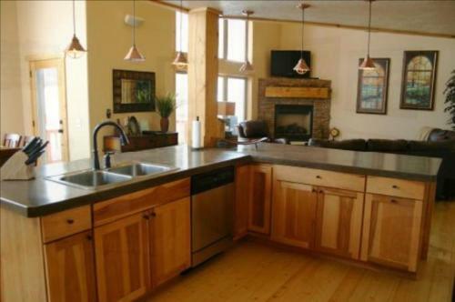 Avalanche Chalet