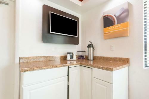 Motel Americas Best Value Inn Dayton